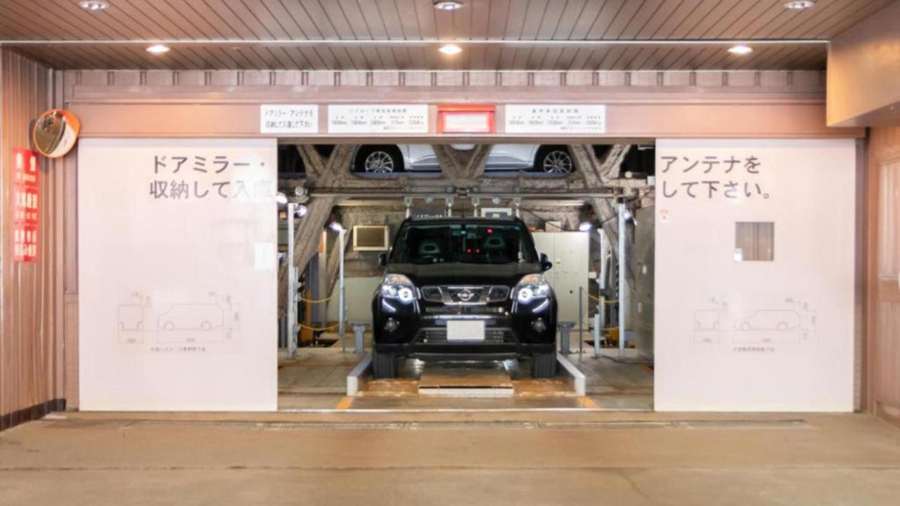Toyoko Inn Hokkaido Sapporo-Eki Kita-Guchi Exterior foto